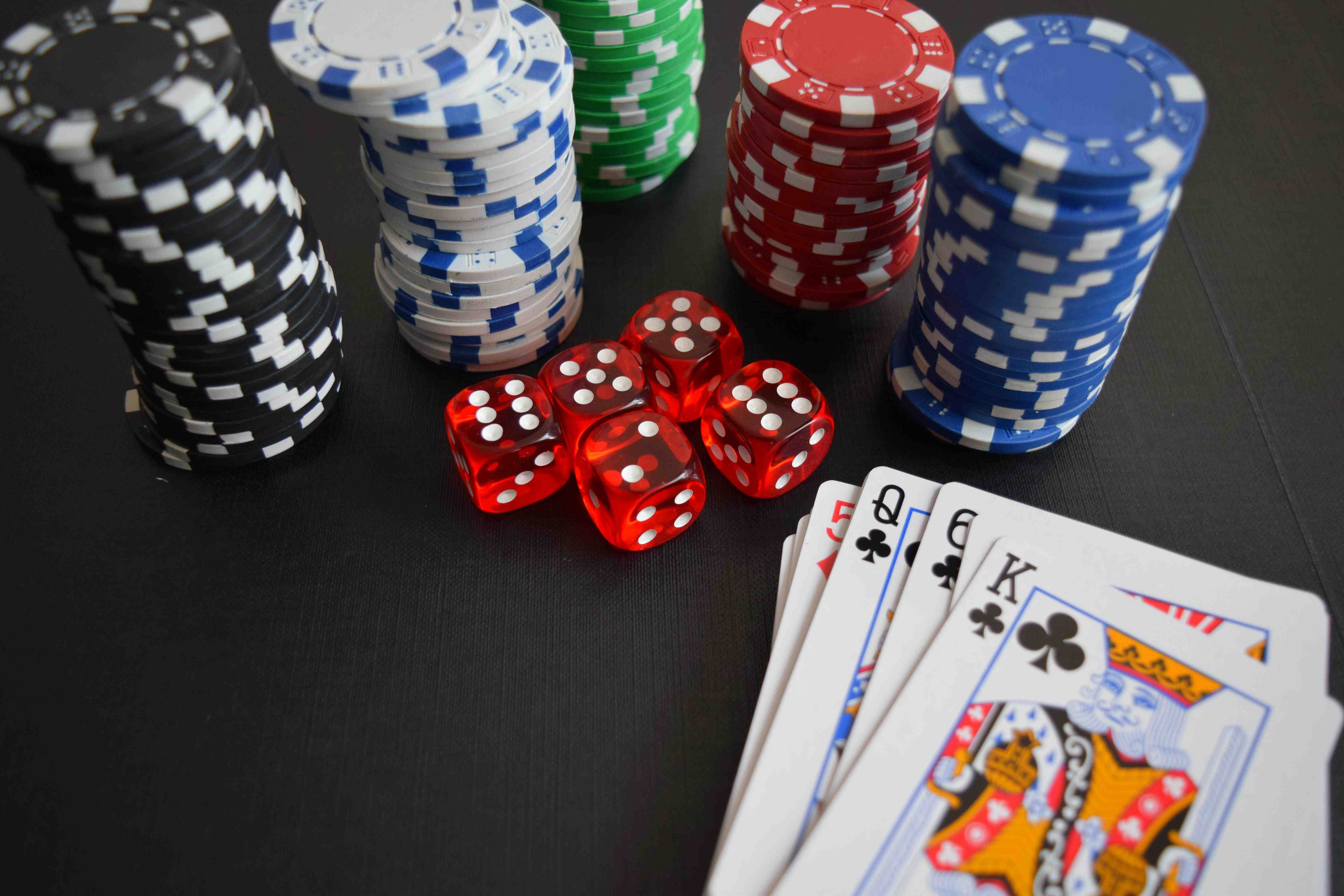 Filipino player completing a withdrawal on phwin casino mobile browser